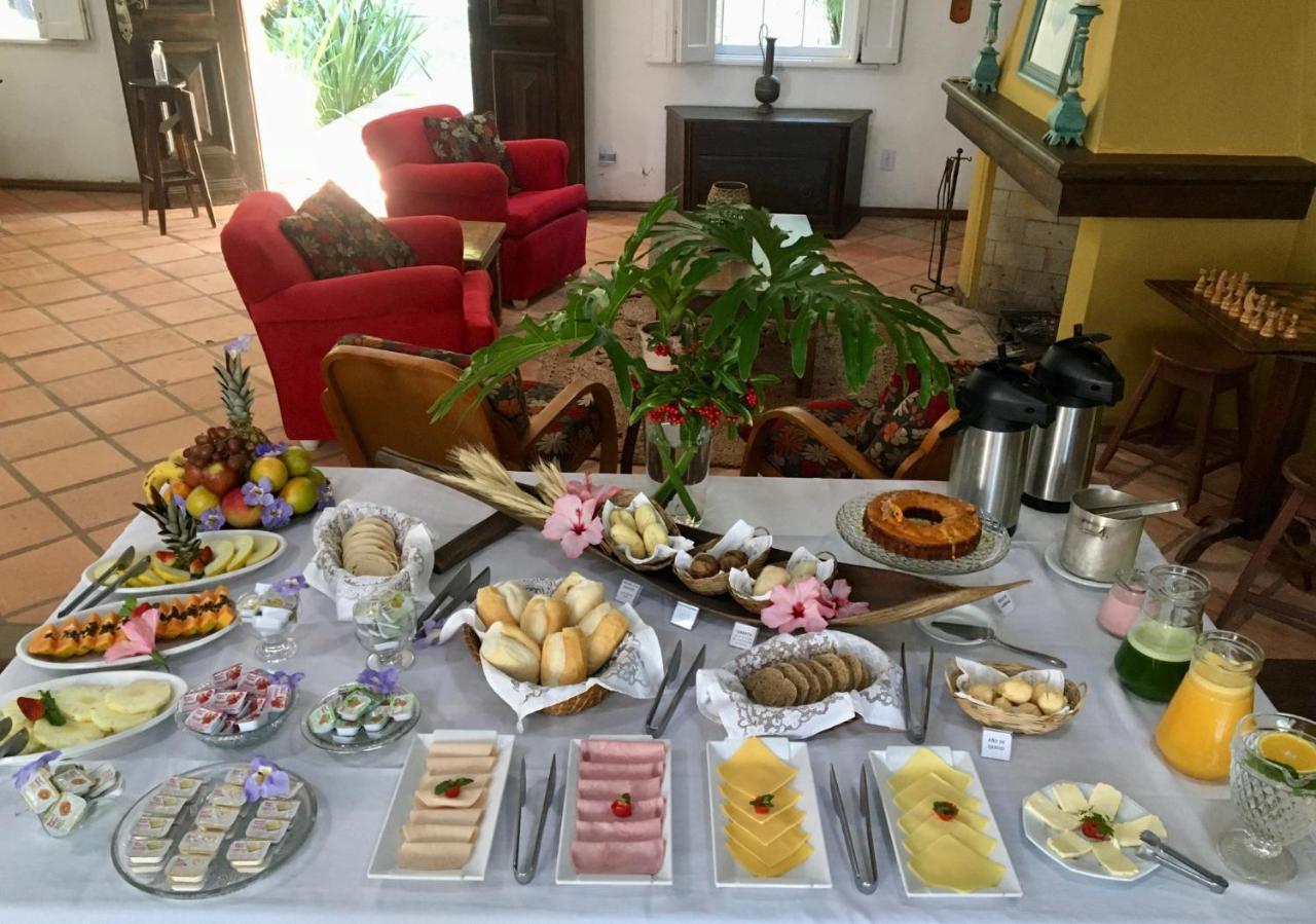 Pousada Villa Agrifoglio Прая-ду-Роса Екстер'єр фото